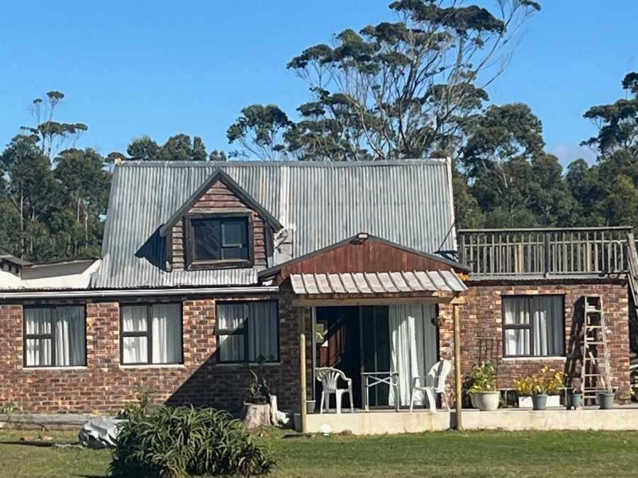 Commercial Property for Sale in Plettenberg Bay Rural Western Cape